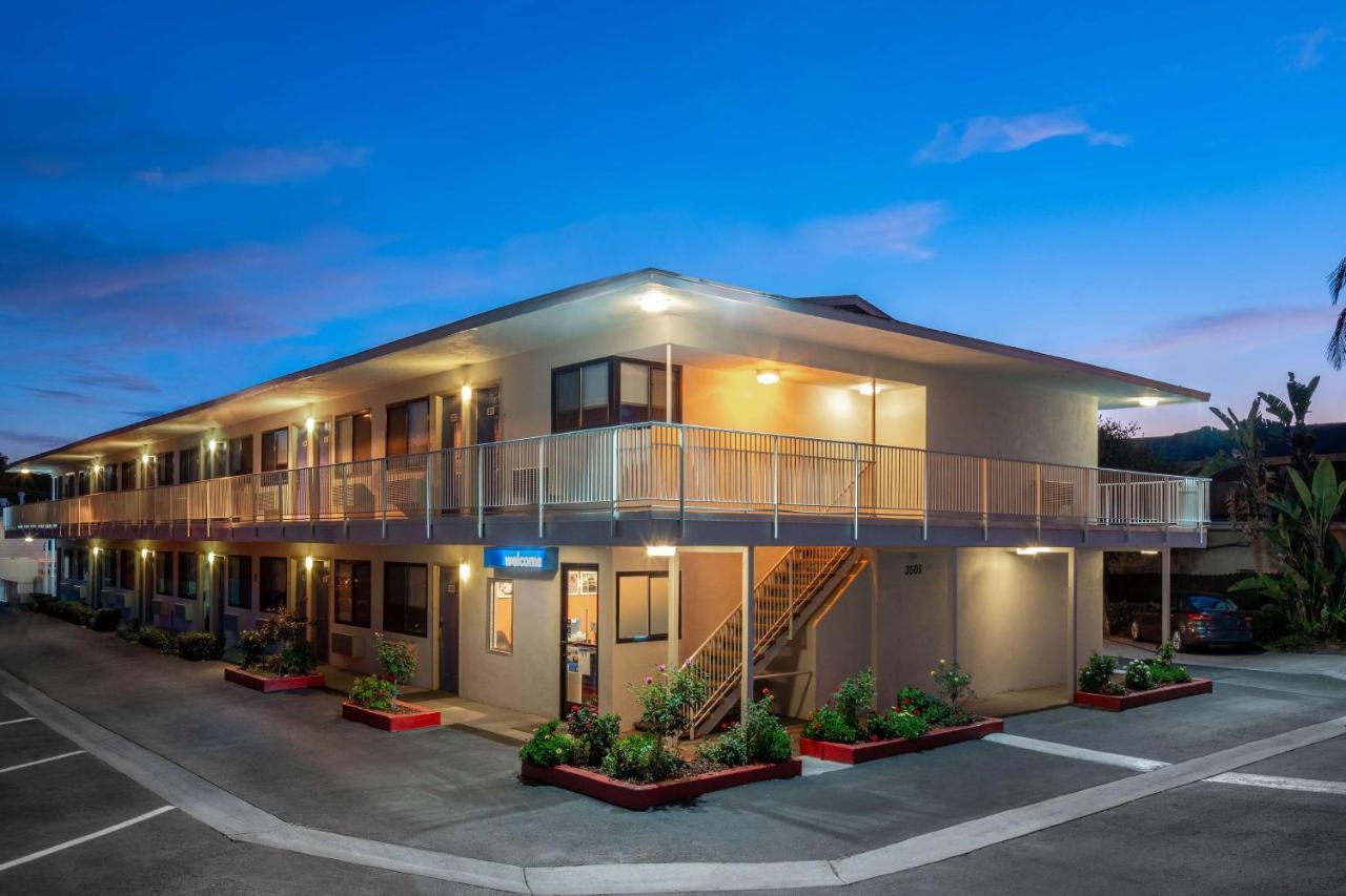 Motel 6-Santa Barbara, Ca - State Street Exterior photo